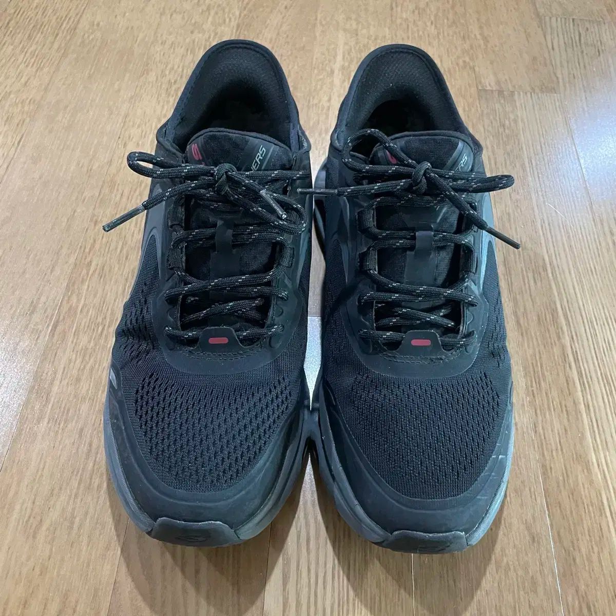 SKECHERS スケッチャーズ スニーカー 270