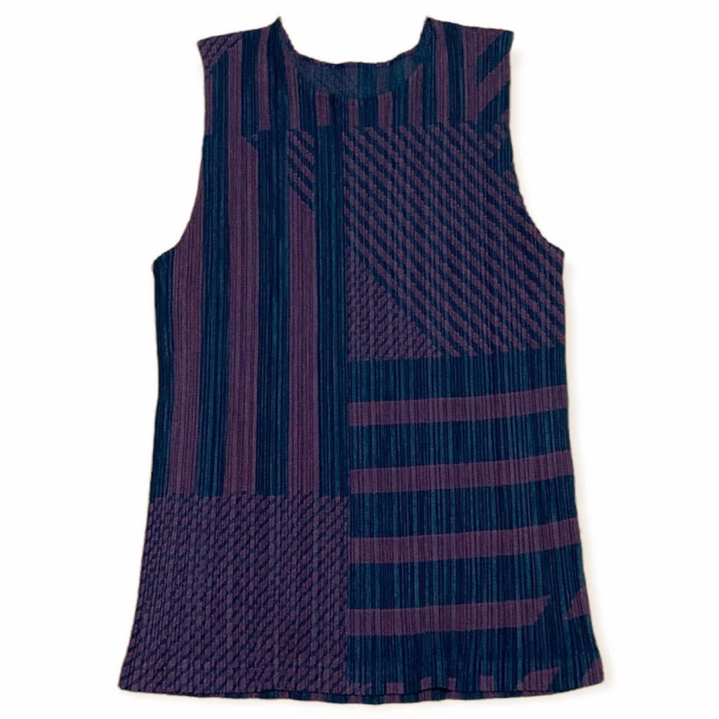 プリーツプリーズ ノースリーブ タンクトップ サイズ４ プリーツプリーズ 青ノースリーブ タンクトップ PLEATS PLEASE