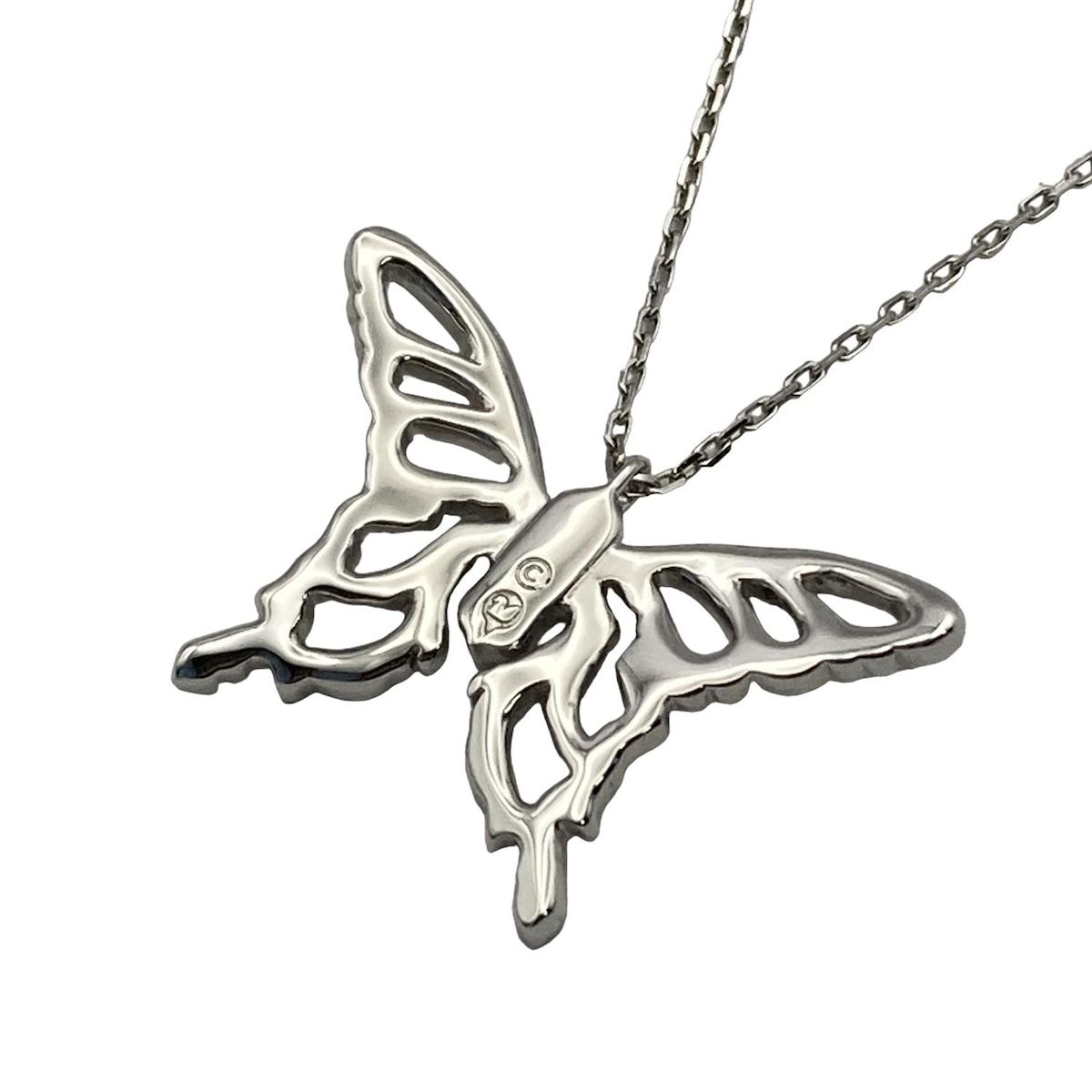 再値下げ 新品 Swarovsk ネックレス バタフライ 蝶 SWAROVSKI(スワロフスキー) ネックレス美品 - シルバー×クリア