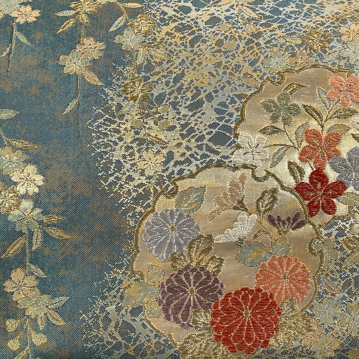 バイセル 着物 美品 名品 袋帯 緑 霞 雪輪 草花 菊 萩 楓 梅 汕頭刺繍 お太鼓柄 正絹 ☆☆☆☆ 袋帯 美品 名品 雪輪 花 刺繍 箔 灰緑 六通 正絹 中古 - メルカリ