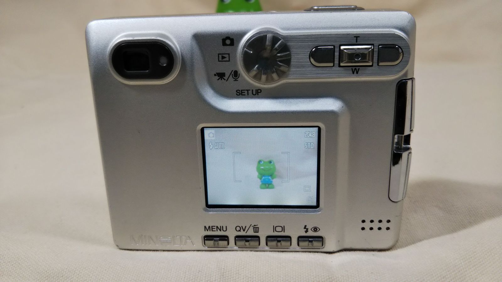 MINOLTA DIMAGE Xt コンパクトデジタルカメラ ミノルタ
