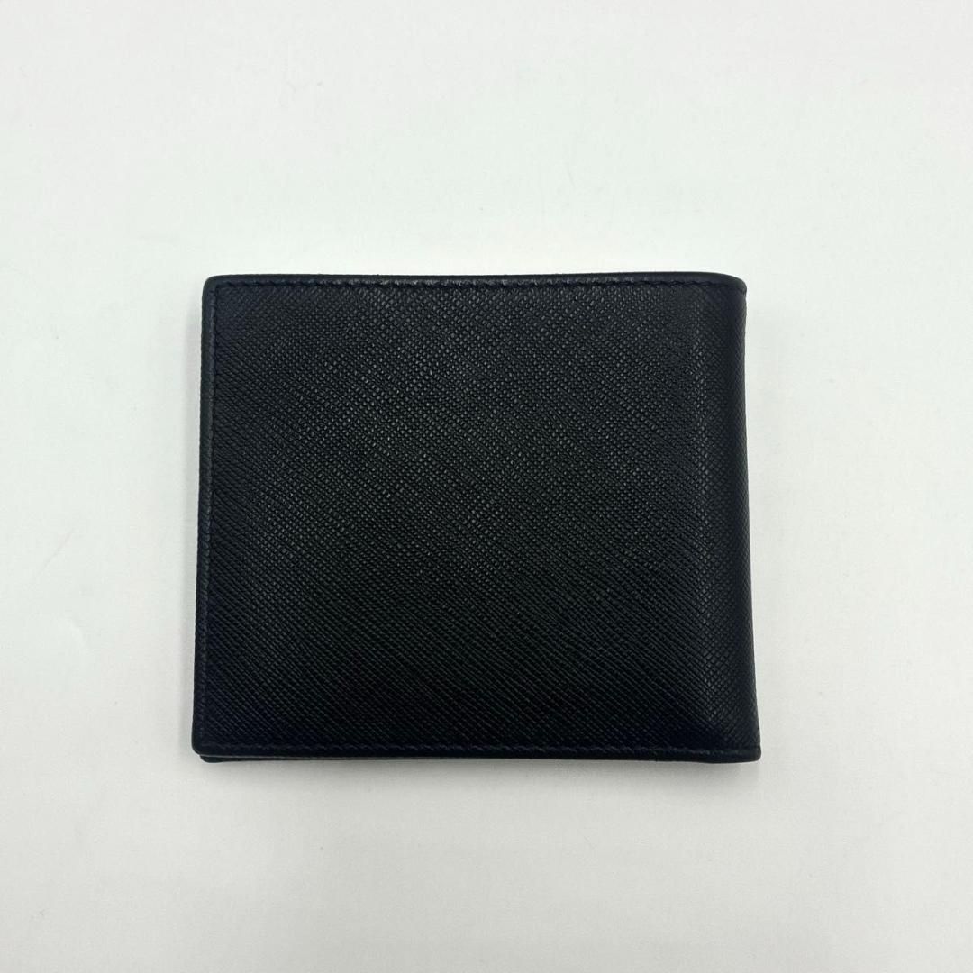 二つ折り財布