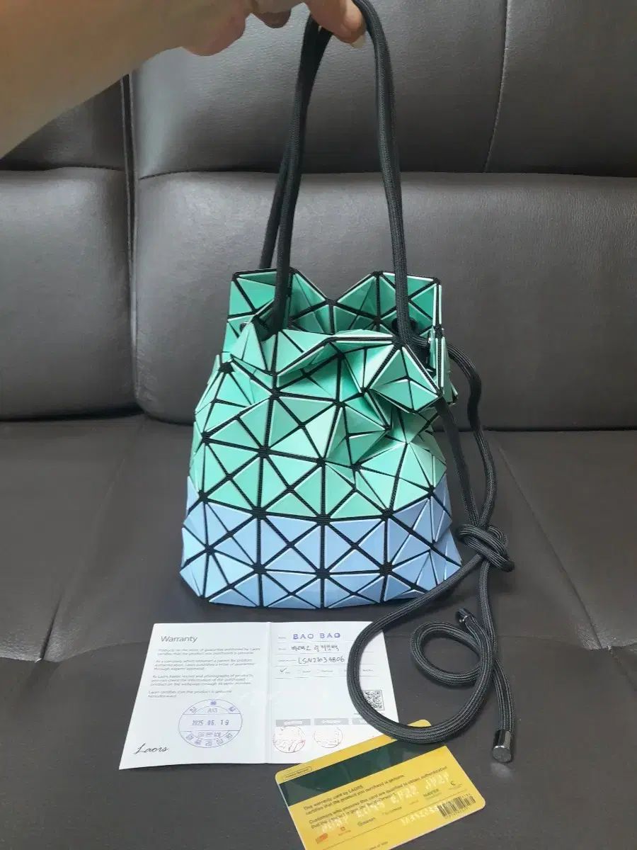 ISEI ミヤケバオバオクロスショルダーバッグ バオ バオ イッセイ