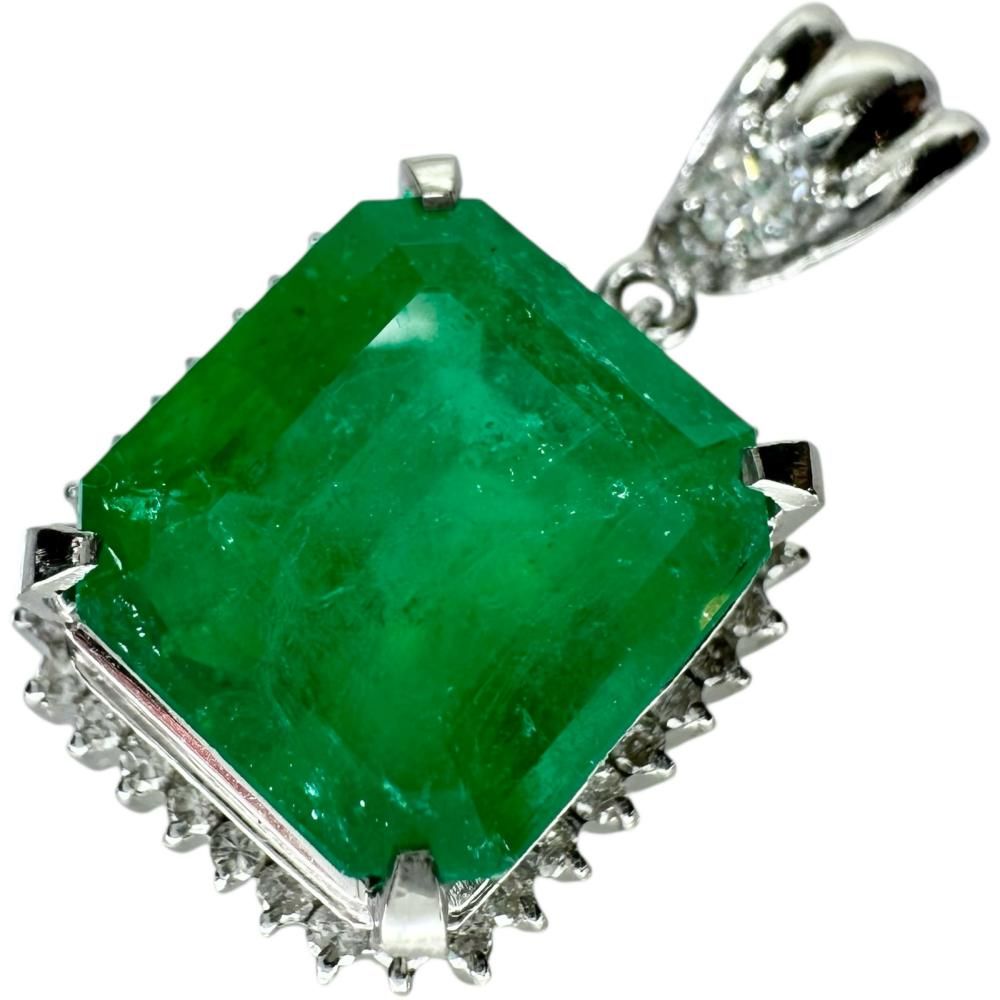 エメラルド 5.62ct ダイヤモンド 0.34ct ペンダントトップ Pt850