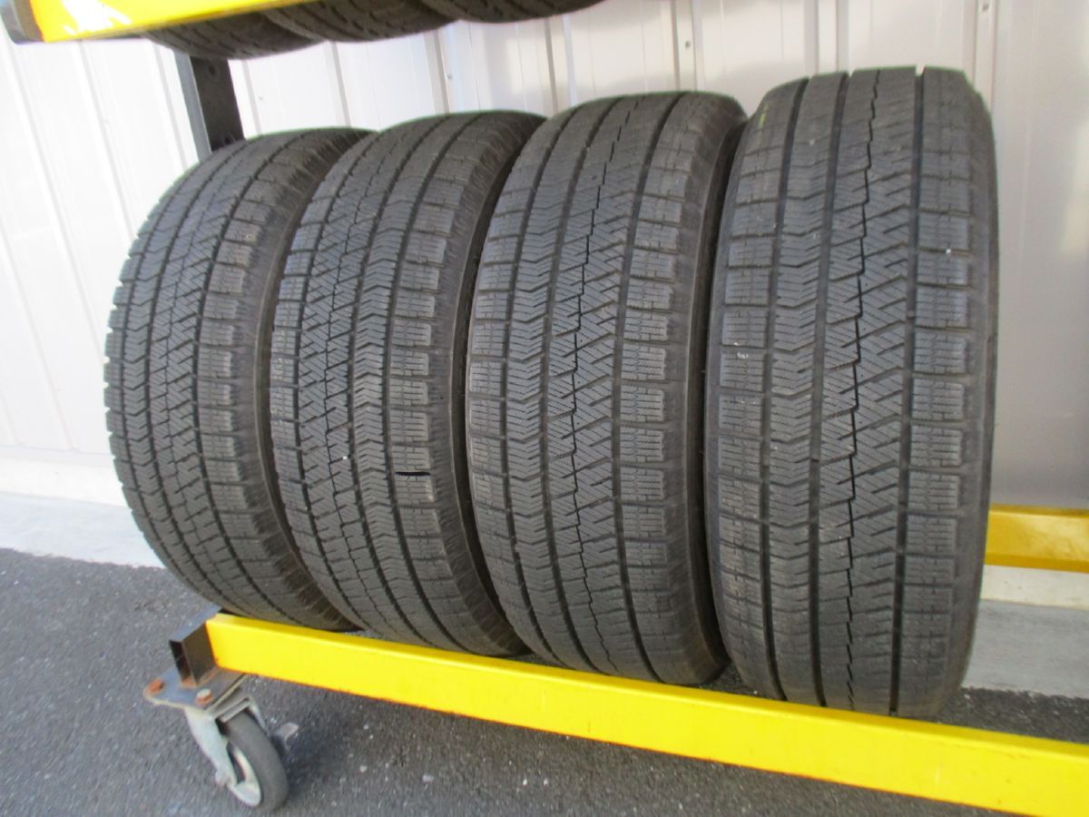 215/60R16 95Q ブリヂストンBLIZZAK VRX2 スタッドレス 2019年製 4本 送料込 T51300201インボイス領収書発行可能