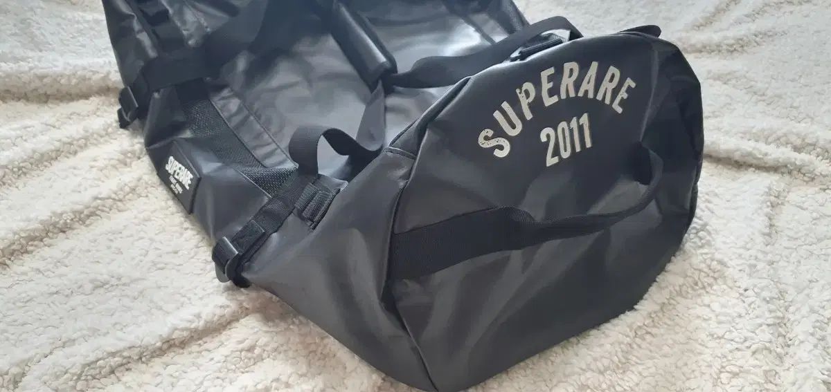 ダッフルバッグ ー