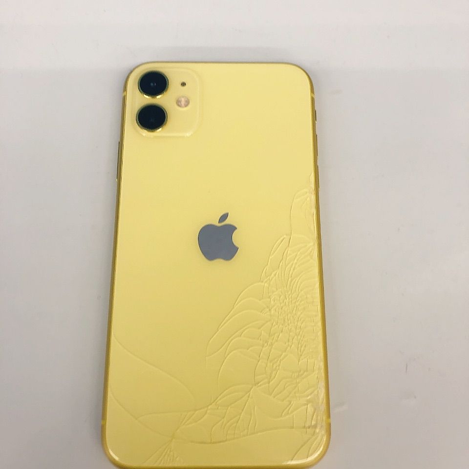 ひび割れあり】iPhone 11 イエロー 本体 【スマホ】【1】 高品質 Apple