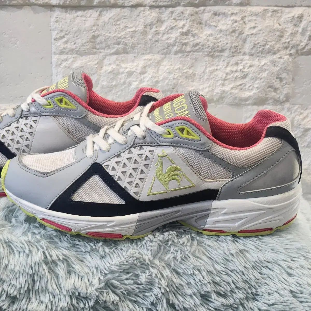 1x ー 30 :ル・コック ドラゴン デュラテック ランニングシューズ ( 260 ) ステータス 9