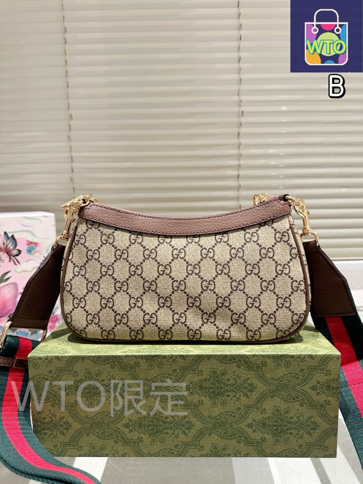 今日 Gucci 2025 年 Ophidia レトロダブル G キャンバス スモール アームピットバッグ-WTO輸入