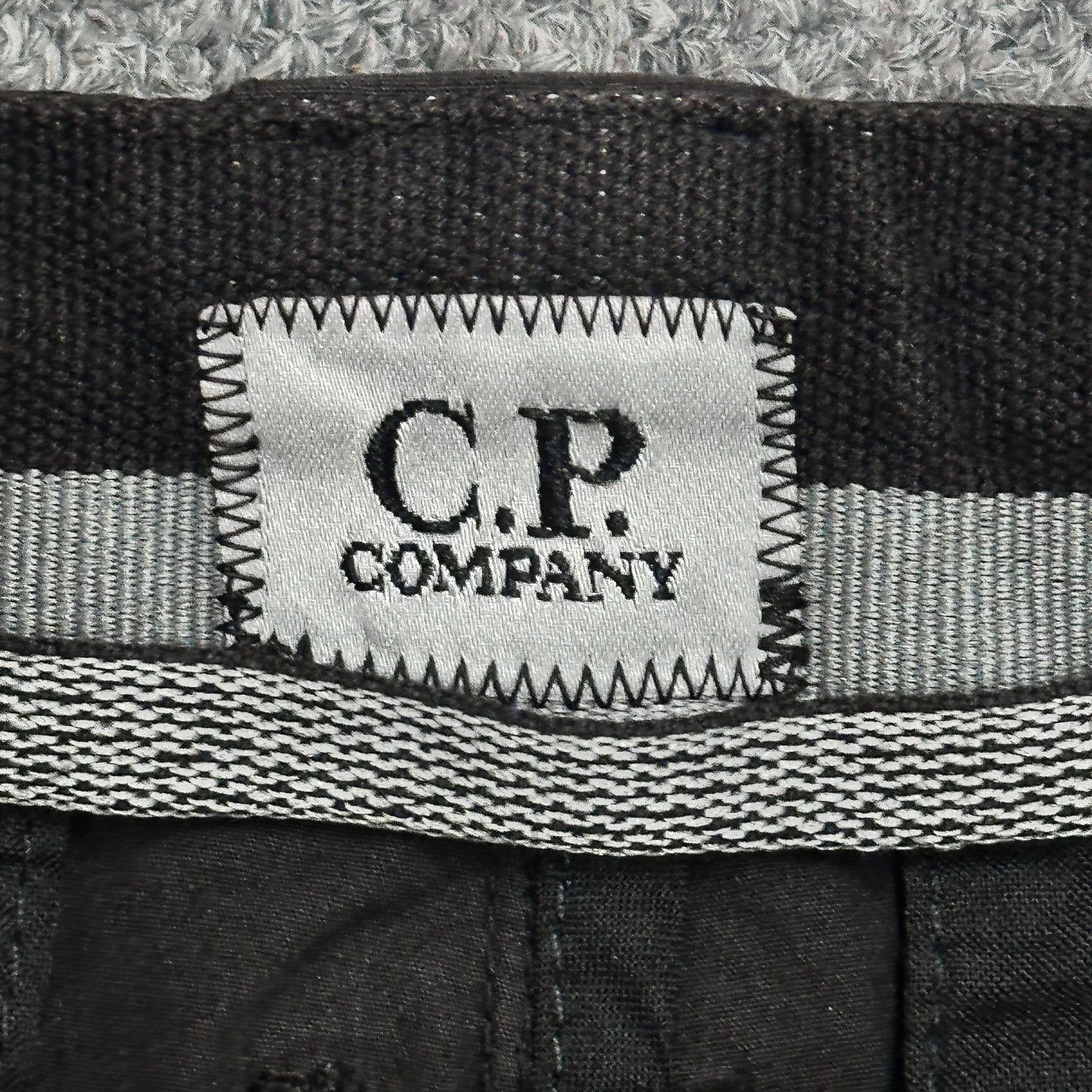 CARGO PANTS