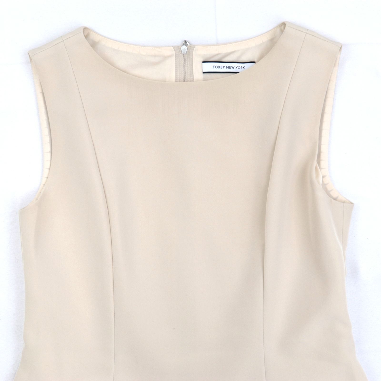 【美品】FOXEY NEW YORK ノースリーブワンピース 38 ベージュ 美品 フォクシー ニューヨーク ノースリーブ ワンピース