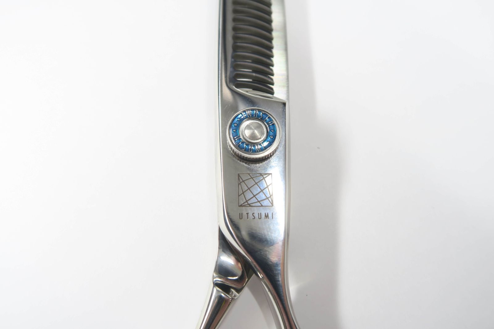 セニング 美容師