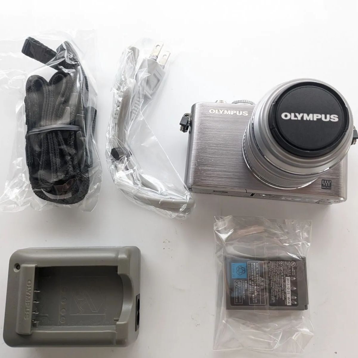 中古品｜動作確認済み】OLYMPUS E-PL3 LKIT SLV OLYMPUS PEN Lite E ...