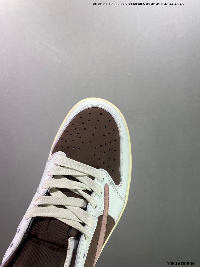 TRAVIS SCOTT AIR JORDAN 1 REVERSE MOCHA