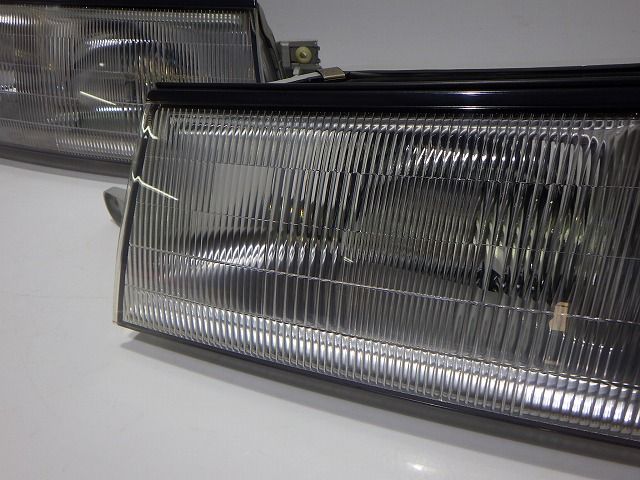 タウンエース ヘッドライト左右 ハロゲン CR30 CR31 28-72 50 コーティング 250910020