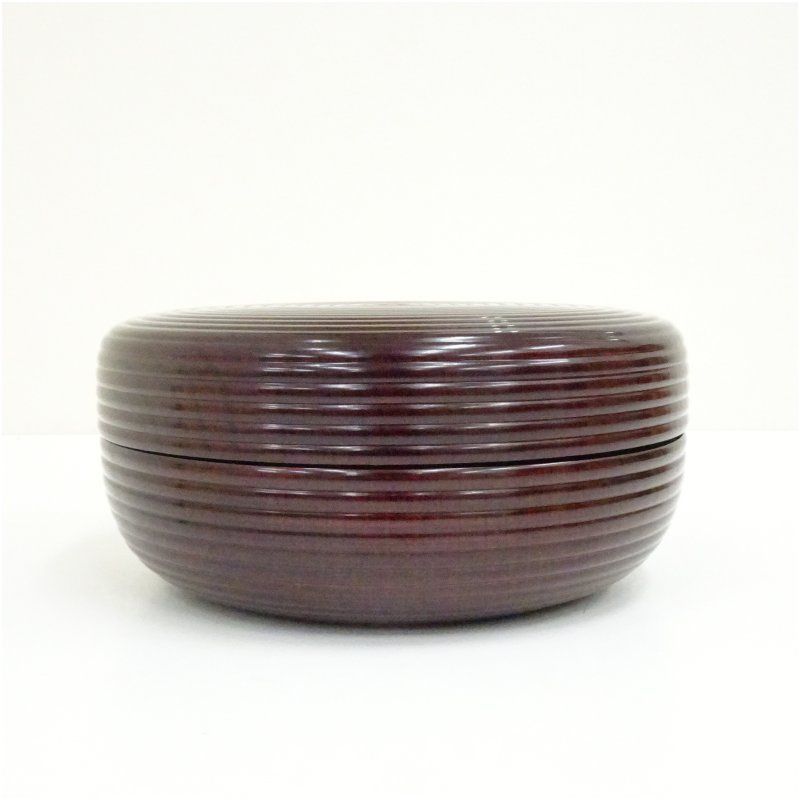 塗師 宗寿造 蓋裏海松貝蒔絵 溜糸目喰籠（堀内家十二代 宗完 兼中斎