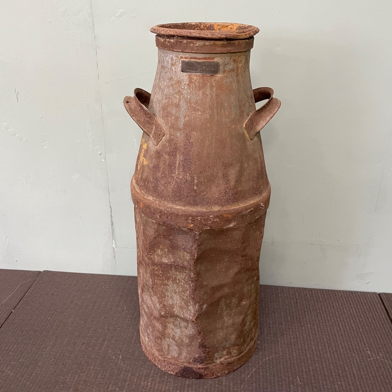 ♭ ガーデニング 古民具 ミルク缶 高さ64cm 牛乳缶 昭和レトロ