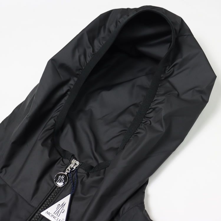 極美品◎モンクレール　ナイロンジャケット　フーディ　現行モデル　パッチロゴ　黒 楽天市場】モンクレール MONCLER ナイロンジャケット ナイロンパーカー