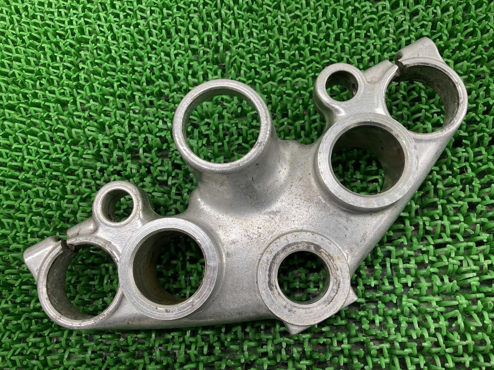 SR400 トップブリッジ 3GW 1JR-311*** ヤマハ 純正 中古 バイク 部品 1JR-311 ハンドルポスト 35φ 曲がり無し 品薄 車検 Genuine
