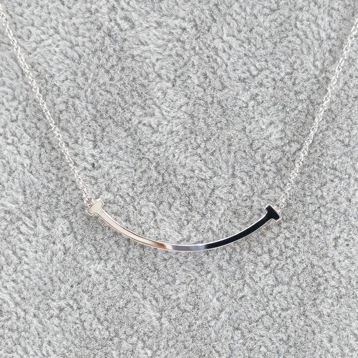 J*n様 Tiffany & Co. ティファニーT スマイルネックレス シルバ TIFFANY&Co.】ティファニー Tスマイル ネックレス シルバー925