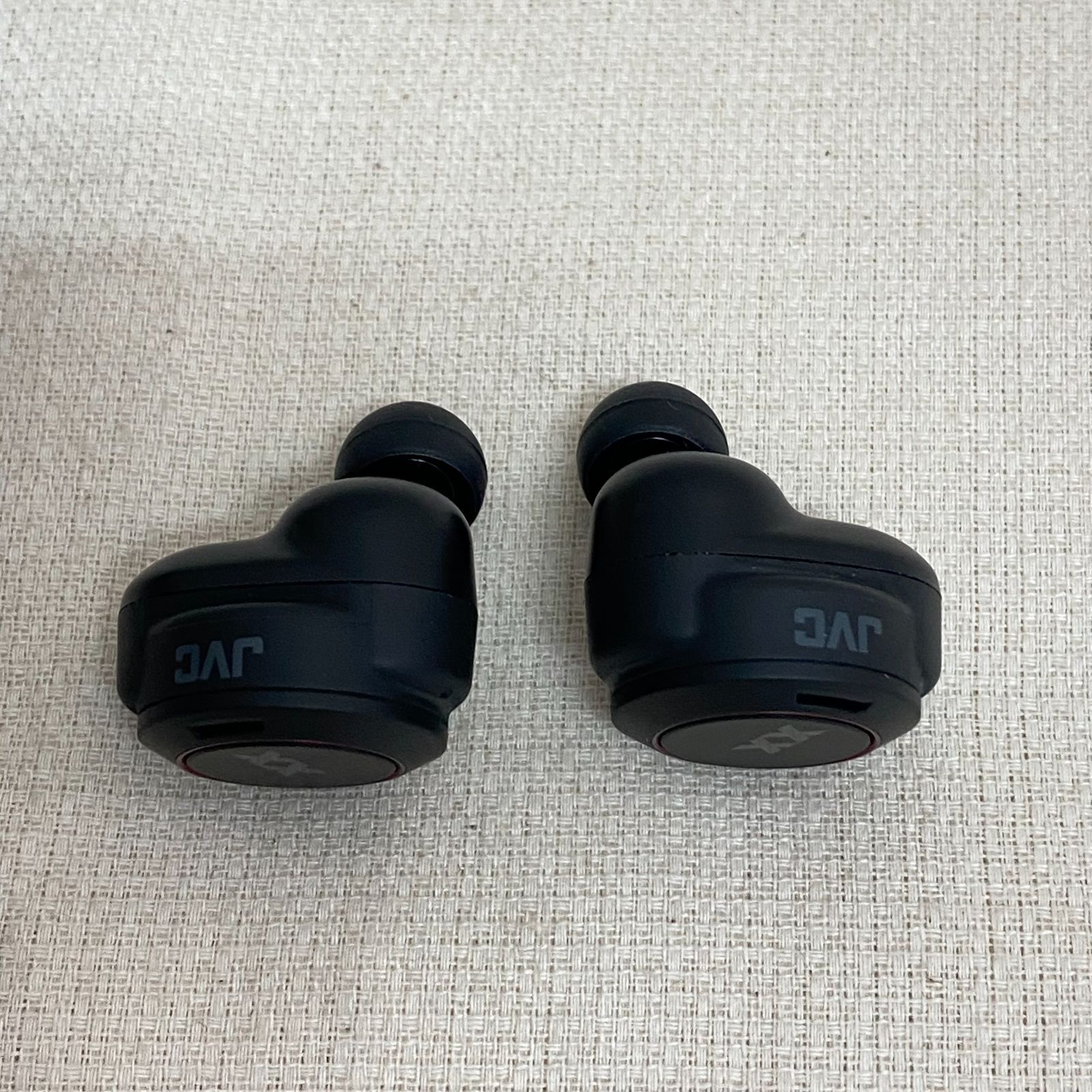 完全ワイヤレスイヤホン 品