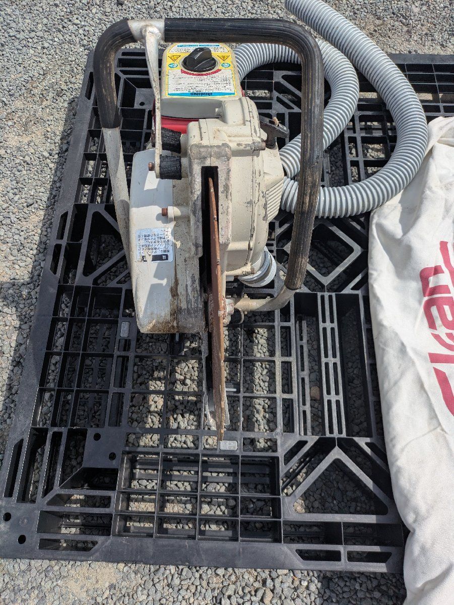 鹿児島発 新ダイワ エンジンカッターECD7500 ブレード、ホースダスト