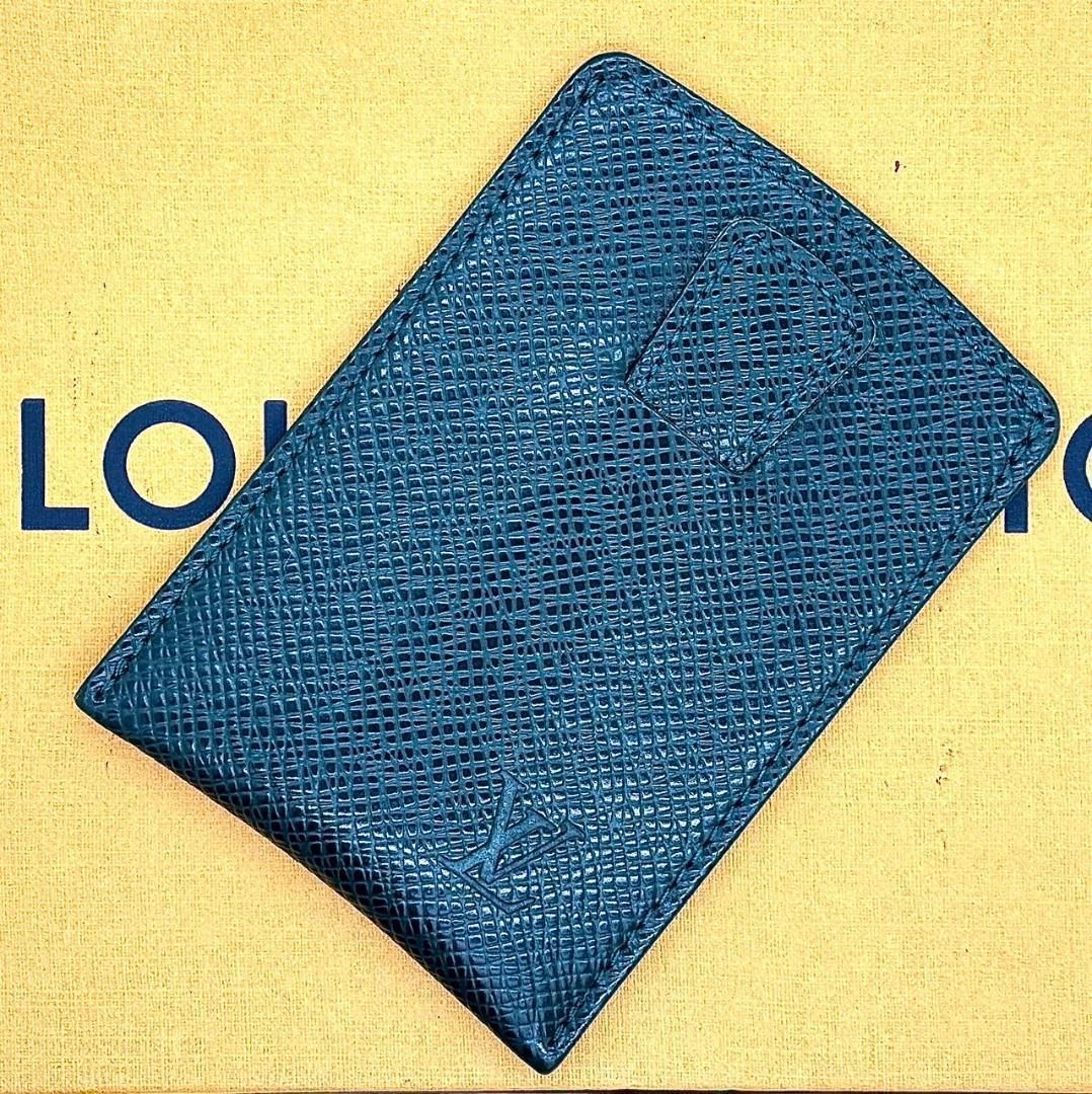 品格を纏う実用美✨ LOUISVUITTON ルイヴィトン タイガ エテュイ