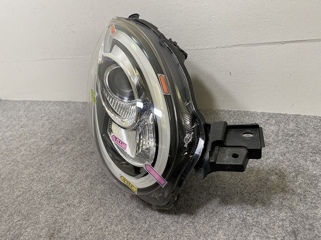 ご注文品 パッソ モーダ M700A/M710A 純正 右前 ヘッドライト/ランプ LED
