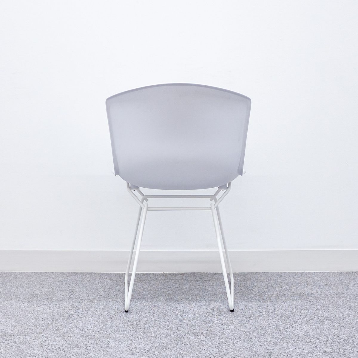 展示品】Knoll ノル Bertoia Plastic Side Chair ベルトイア 展示品】Knoll ノル Bertoia Plastic Side Chair ベルトイア