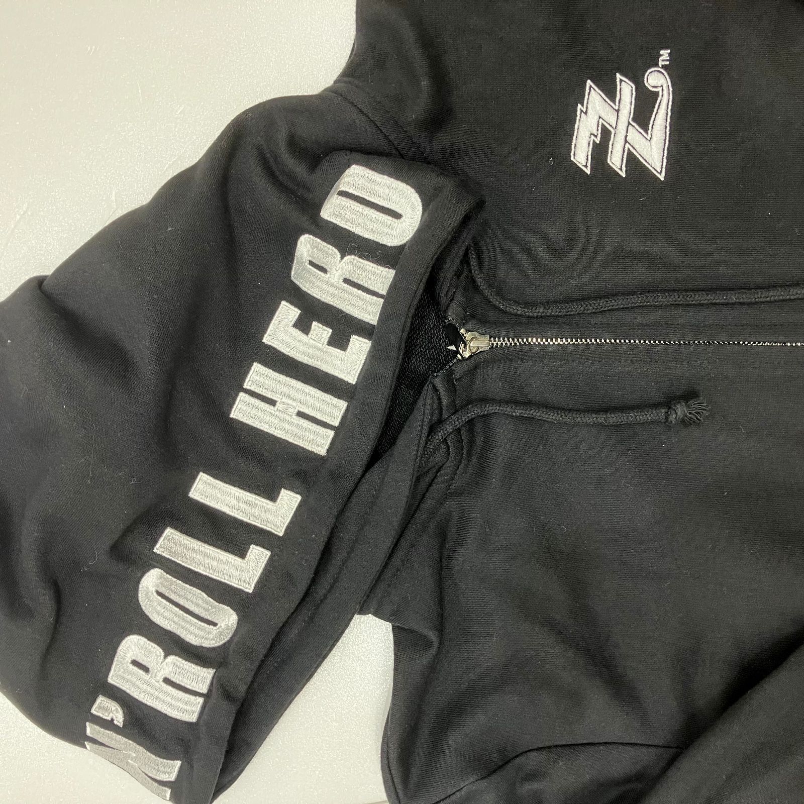 値下げしました✨【中古美品】矢沢永吉 ROCK'N'ROLL HERO パーカー