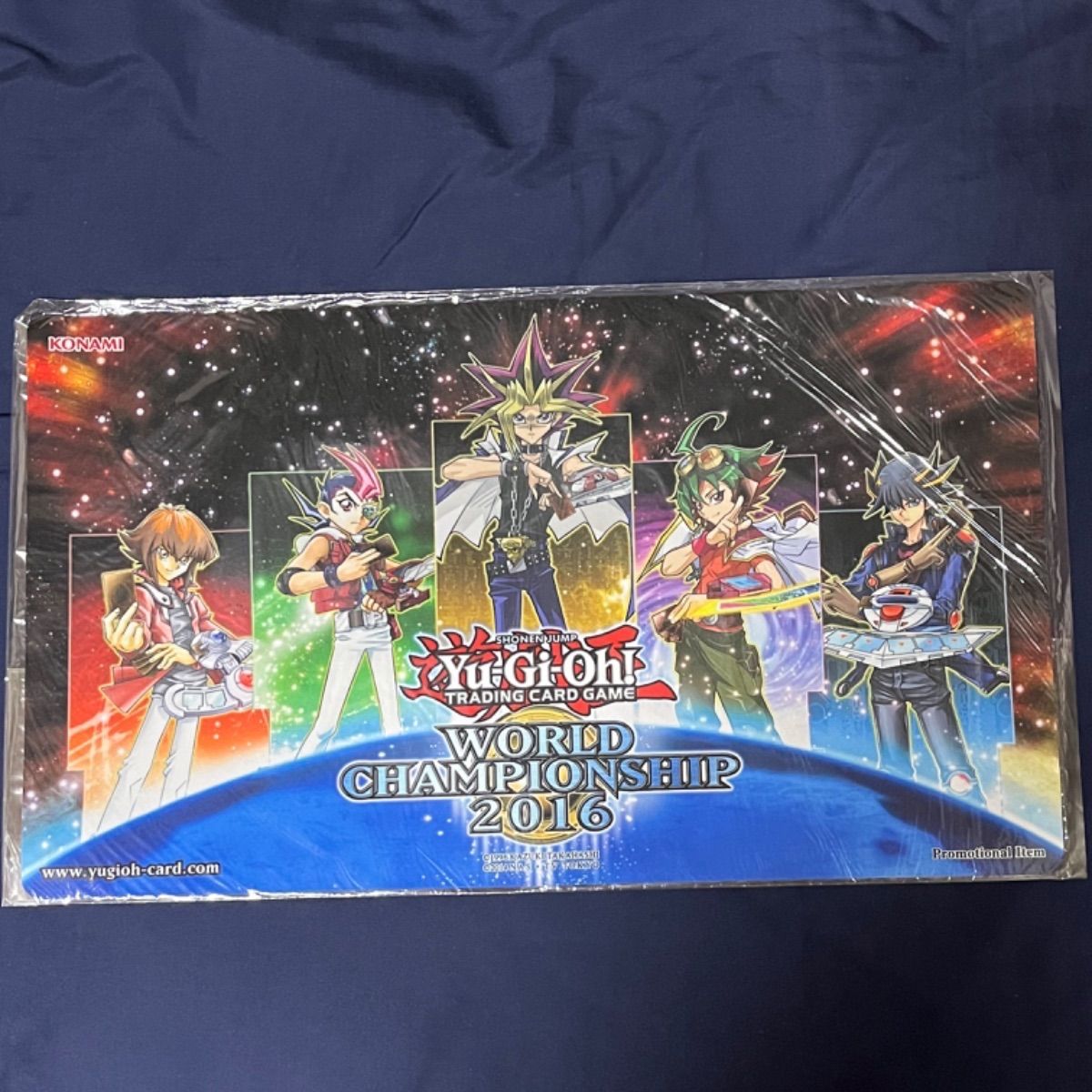 限定品低価ポケモンカード　WCS2016　海外　プレイマット　新品 ポケモンカードゲーム