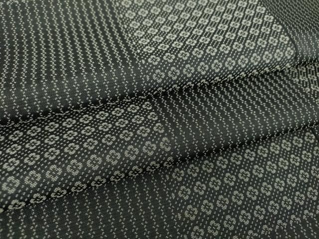 平和屋着物▽上質なお召 単衣 霞格子文 黒地 正絹 逸品 未