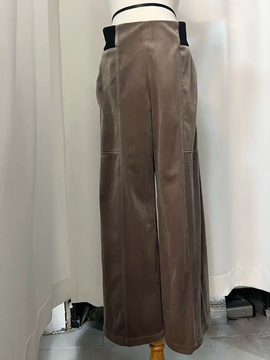 2025 年 SYSTEM ベロア ワイド パンツ S 総丈 100