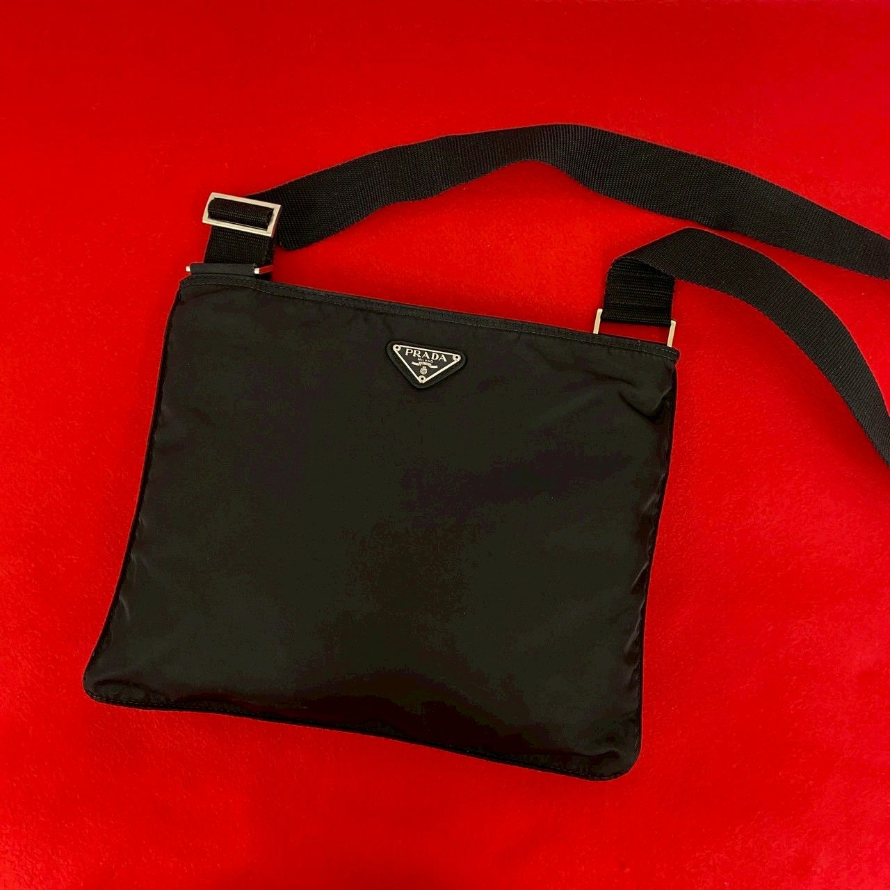 極 美品 PRADA プラダ 三角ロゴ プレート 金具 テスート