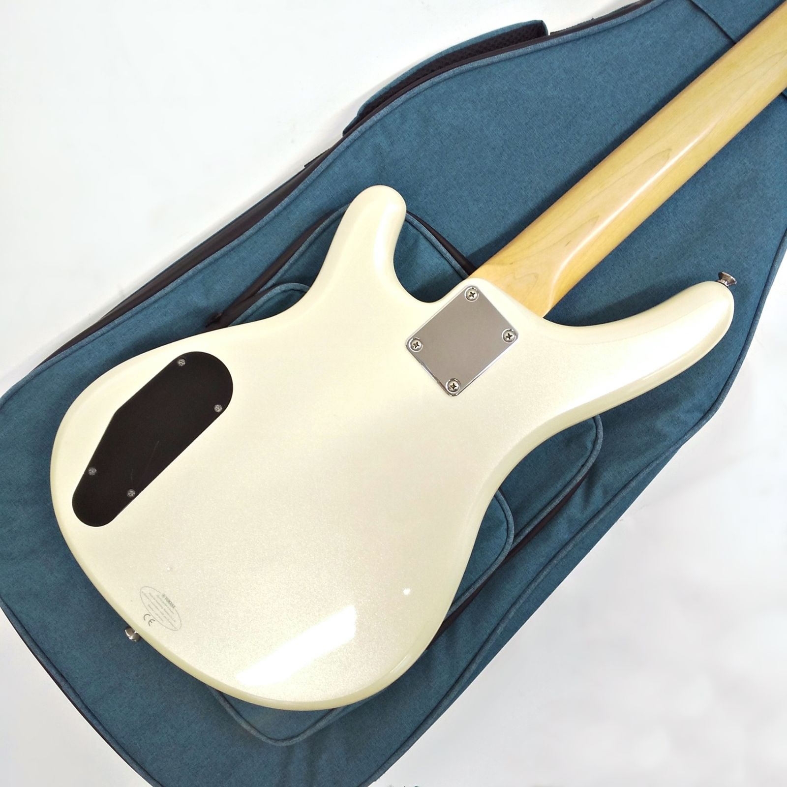 Yamaha Motion B MB-40C ホワイト エレキベース
