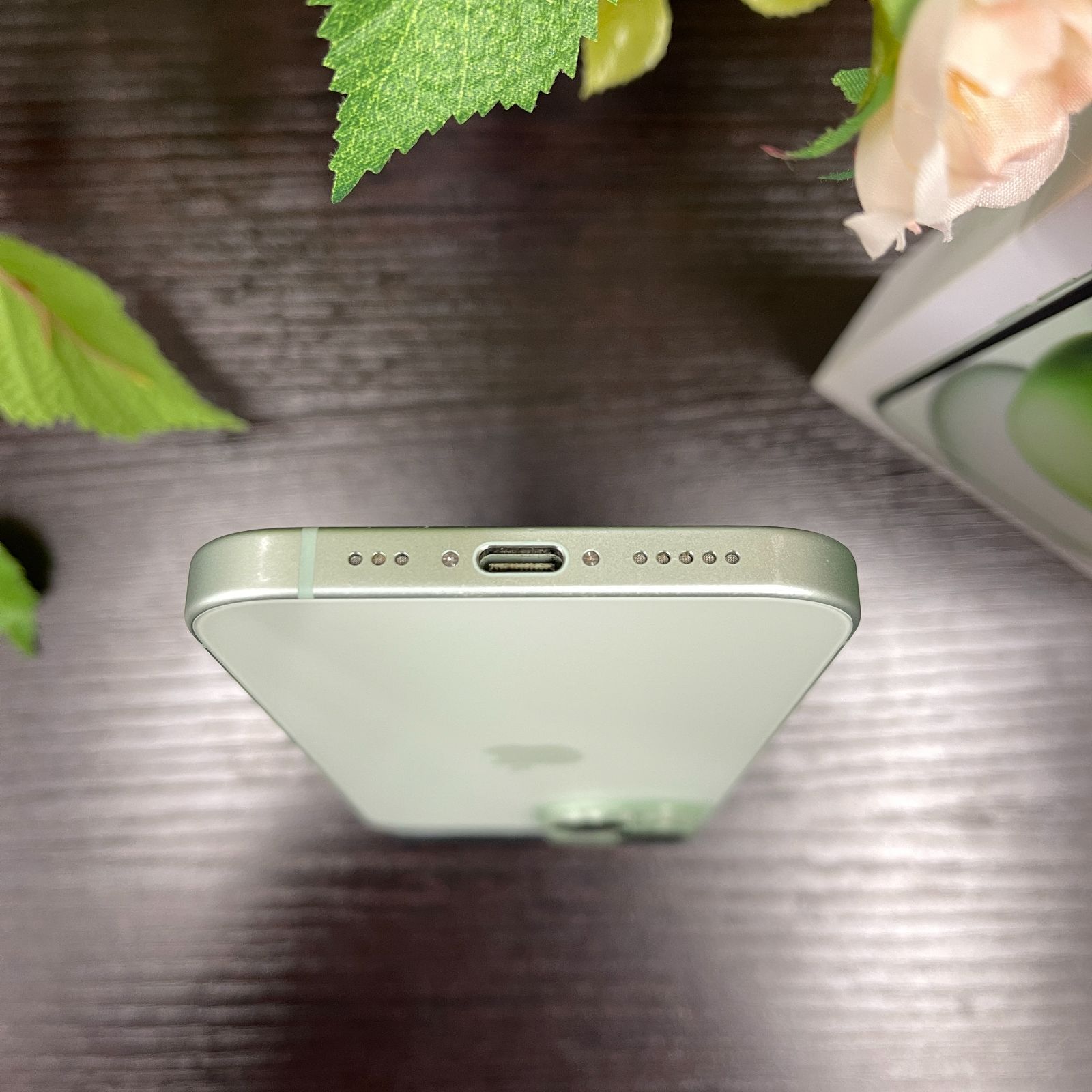 iPhone 15 グリーン 256GB 国内SIMフリー 送料無料 - メルカリ
