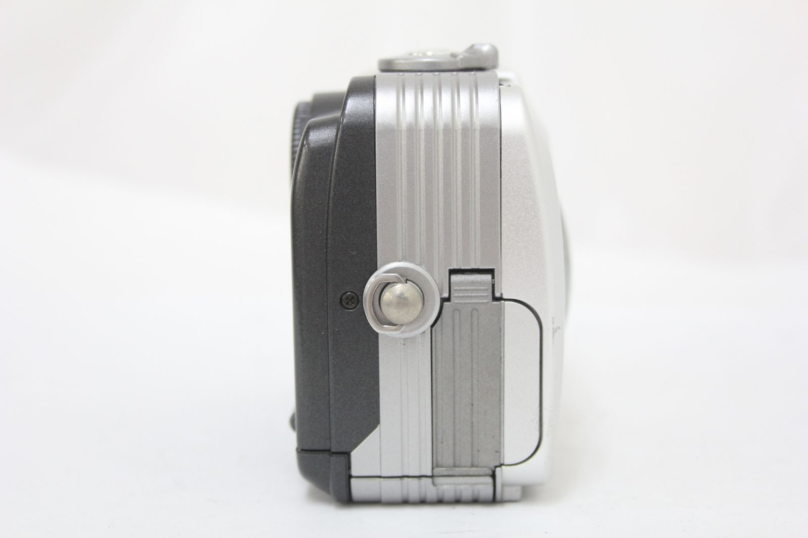 返品保証】 【便利な単三電池で使用可】オリンパス Olympus CAMEDIA C 