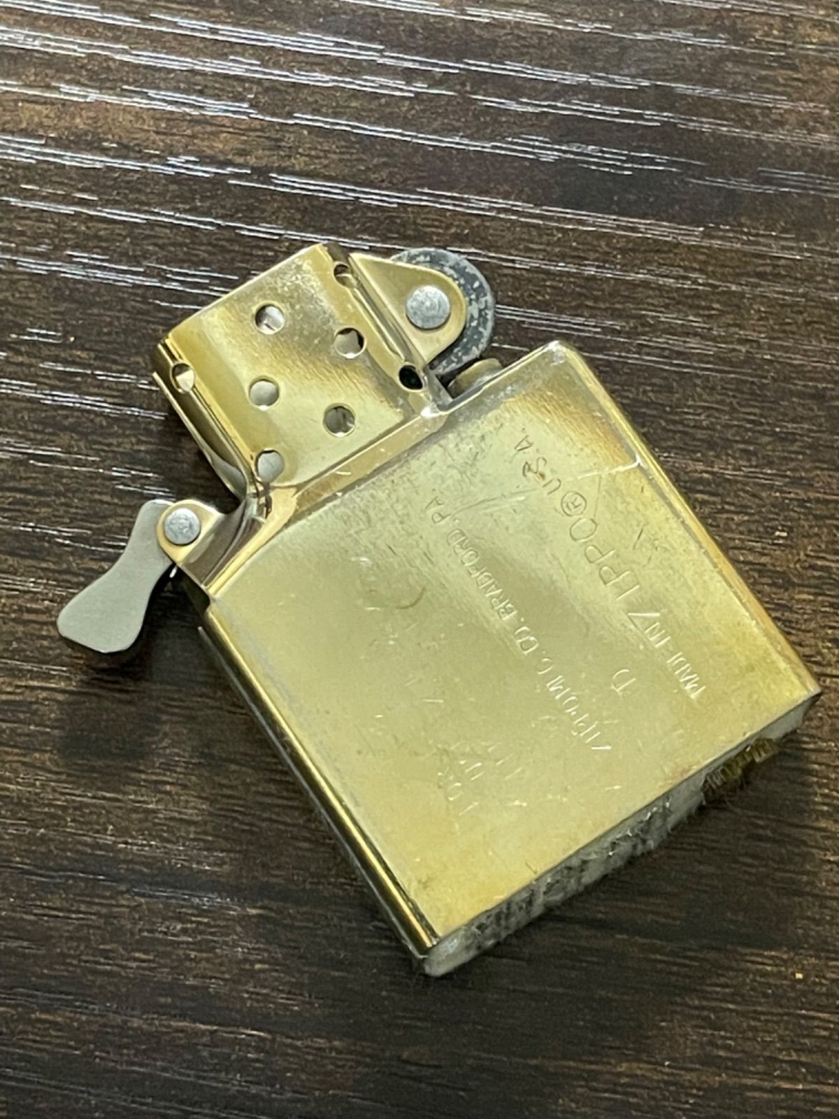 zippo 液晶 温度で色が変わる！ 4面ゴールド 特殊加工品 年代物 1993年製 GOLD UNITED STATES OF AMERICA  ゴールドインナー 専用プラケース 保証書