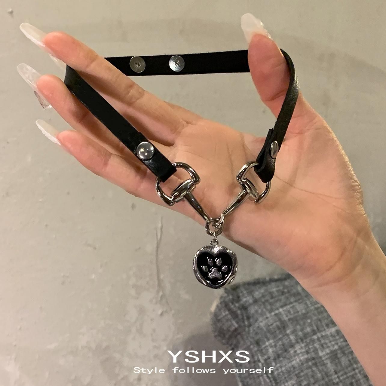 【おしゃれな首元】◆CHANEL◆チョーカーネックレス ☆ロゴがオシャレ☆シャネル チョーカー ネックレス (CHANEL