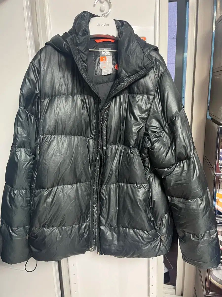 ナイキ ACG ブラック ダウン ジャケット