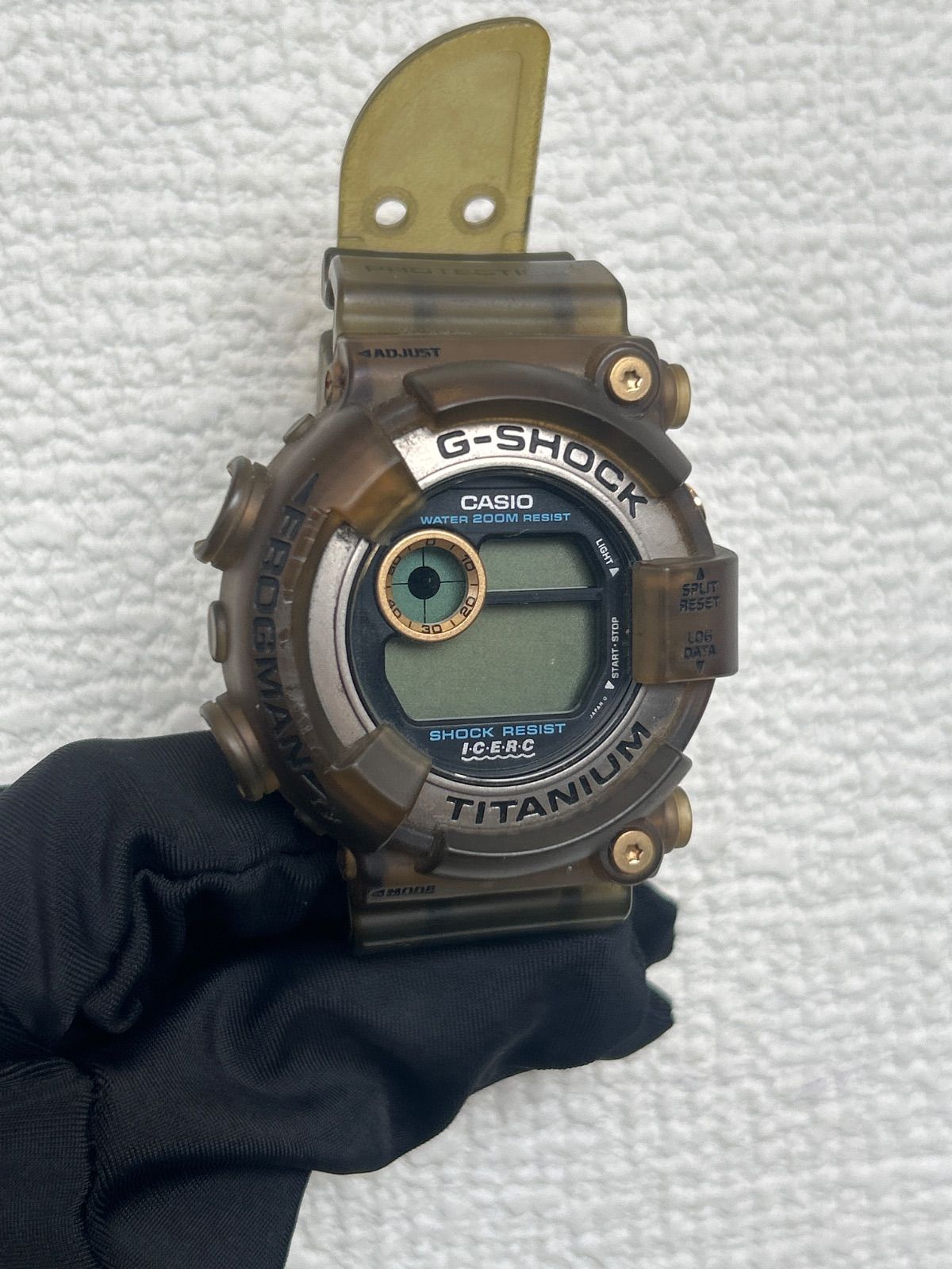 CASIO G-SHOCK DW-8200 フロッグマン2代目 チタン 電池切れ CASIO G-SHOCK DW-8200 フロッグマン2代目 チタン 電池切れ G