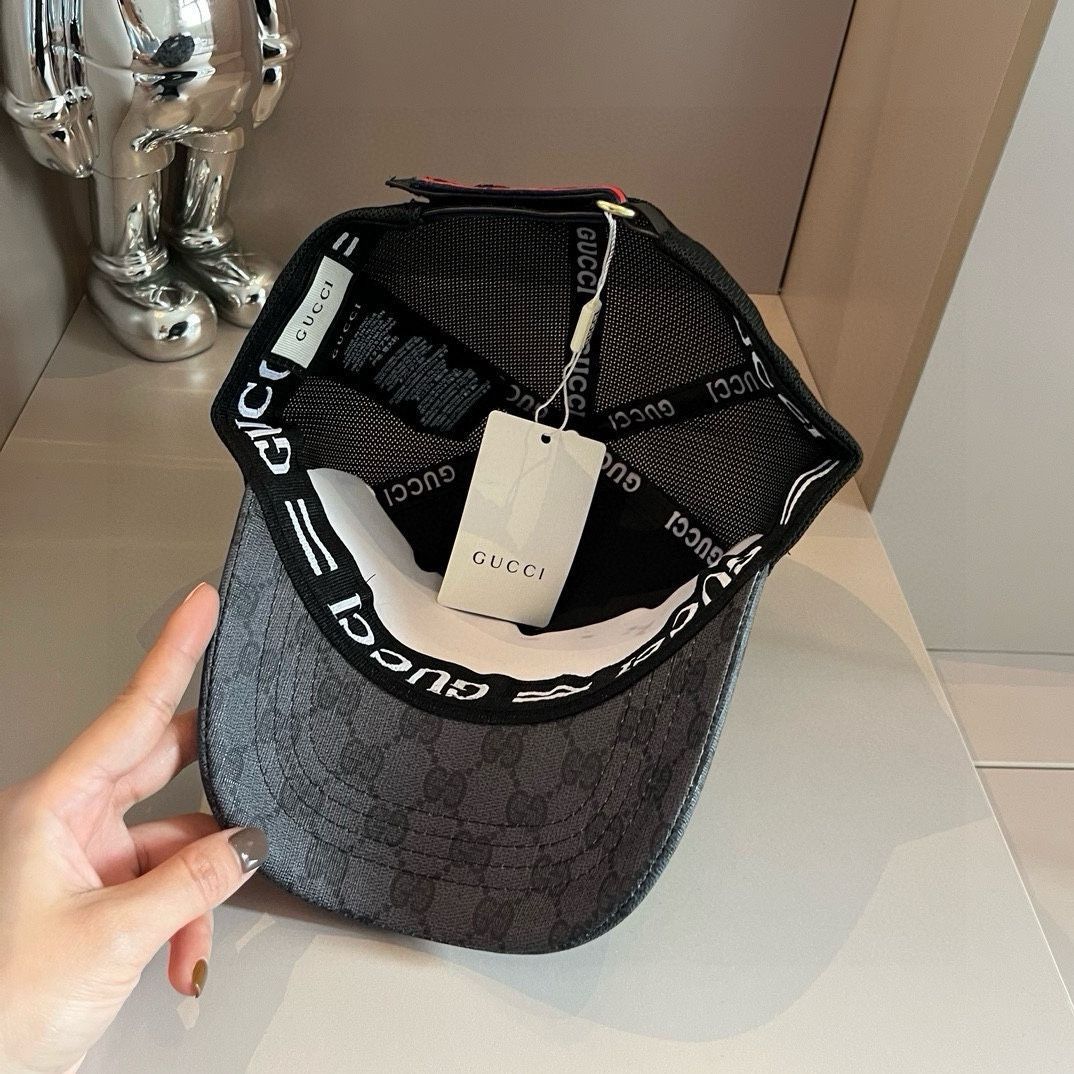 Gucci（グッチ）メッシュベースボールキャップ、男女兼用で外注