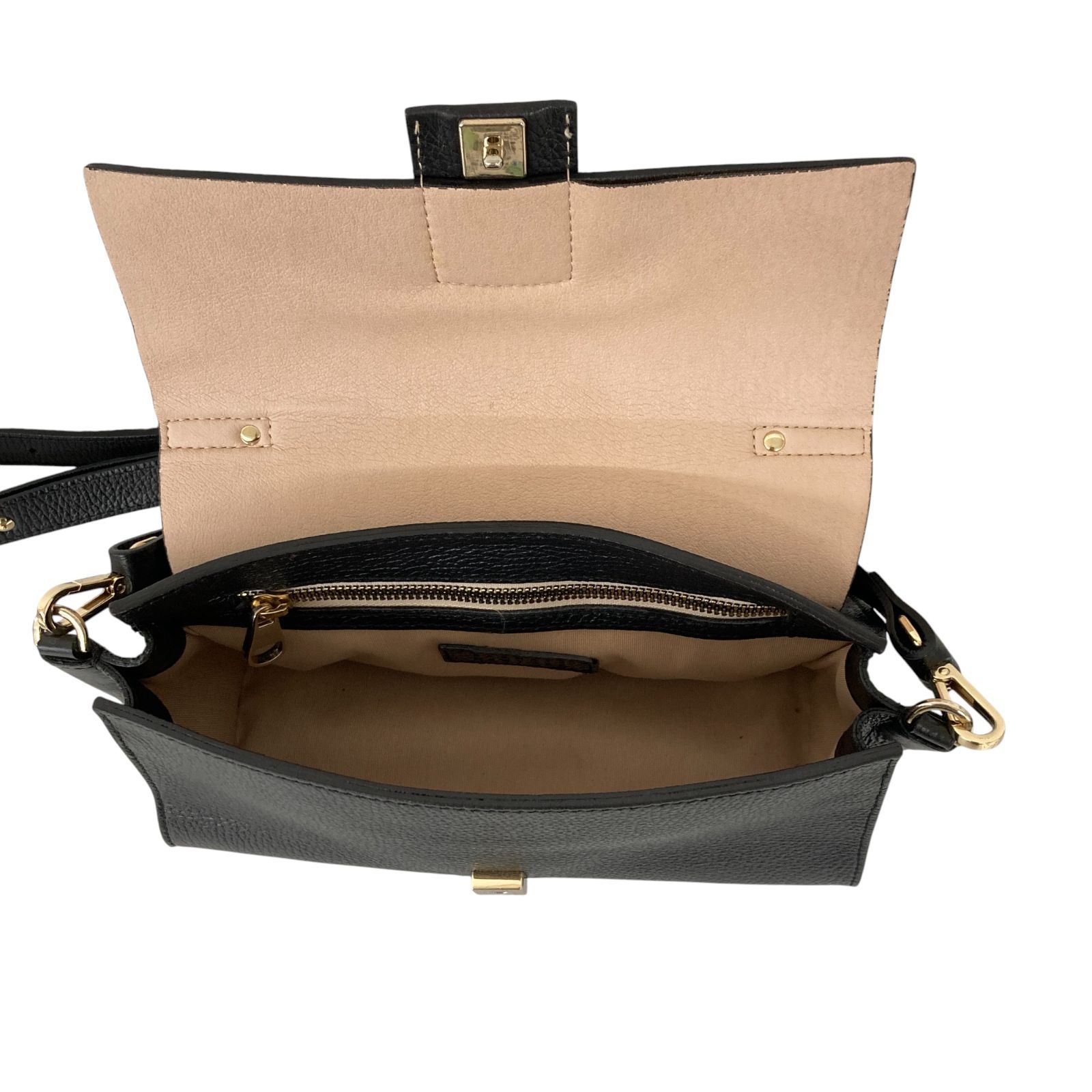 ショルダーバッグ