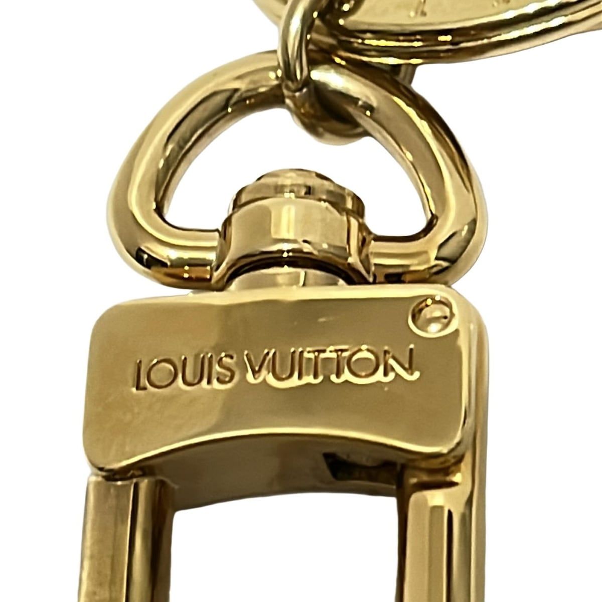 LOUIS