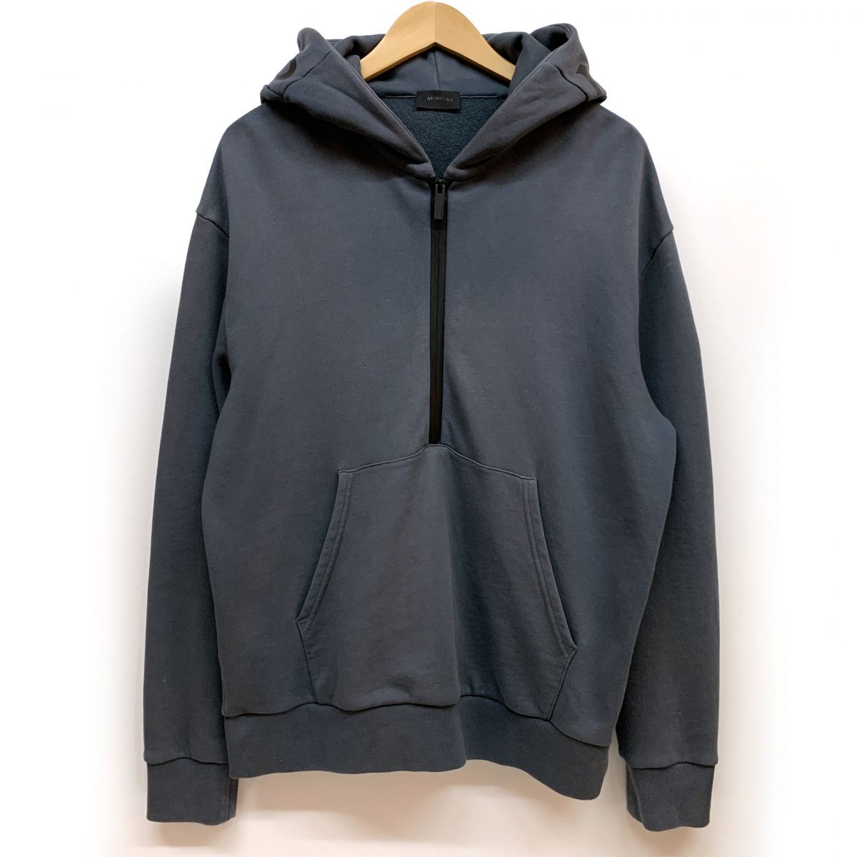 MONCLER　モンクレール　パーカー　フーディ　ハーフジップ　Mサイズ　※中古良品　【津山店】