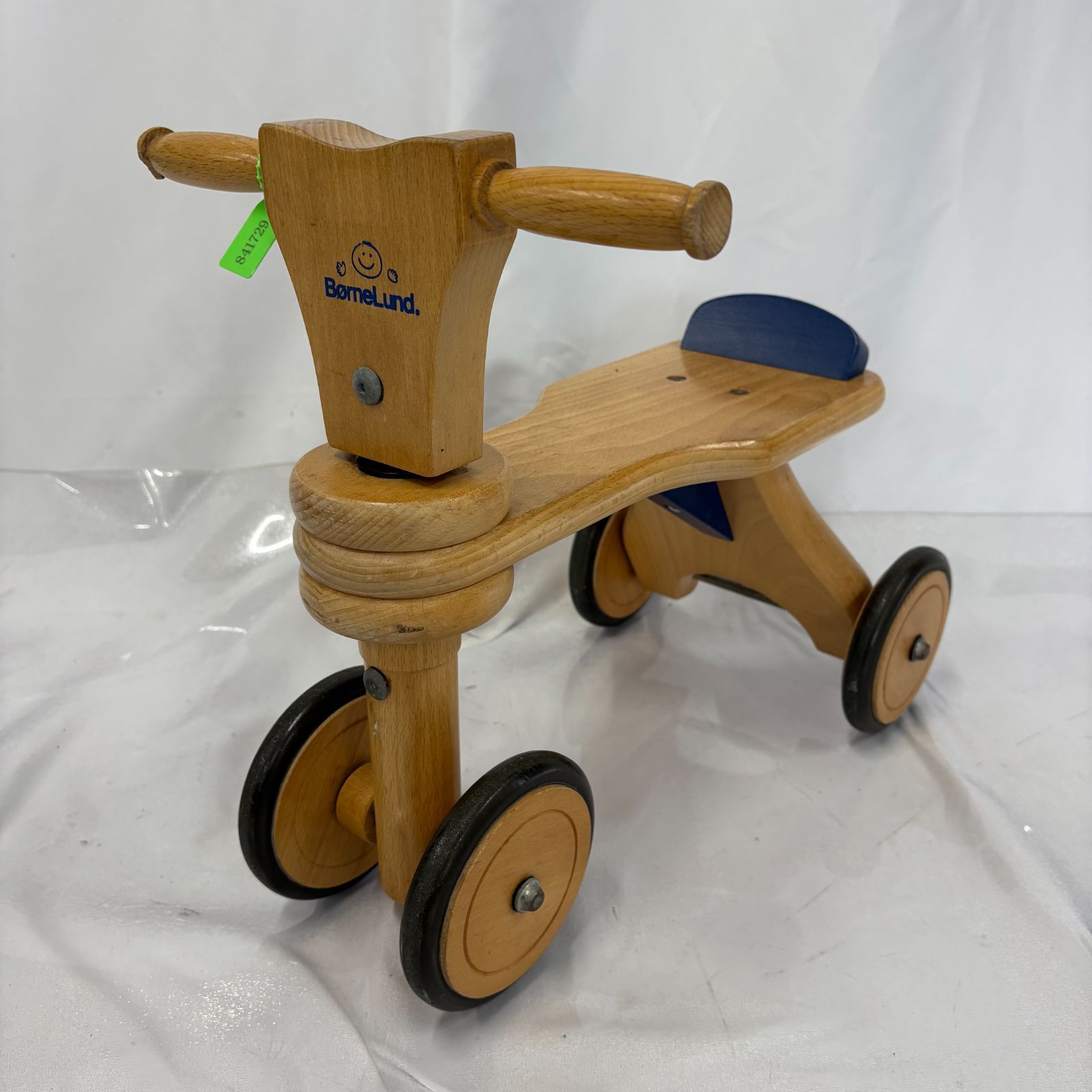 ボーネルンド 木製 四輪バイク 手押し車 三輪車 乗り物 ベビー