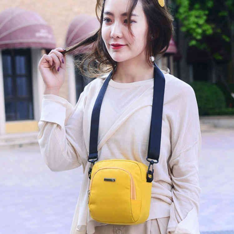 マルチポシェット