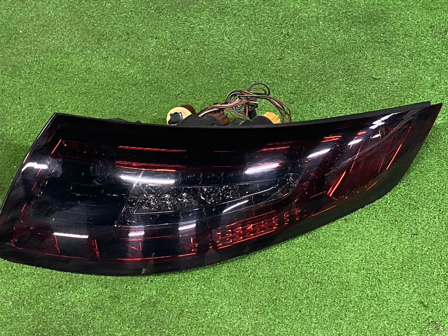 カスタム用に ポルシェ 997 911 カレラ 前期 社外 スモークテールランプ テールライト 左右セット PORCHE FFCRYSTALESIA_COM