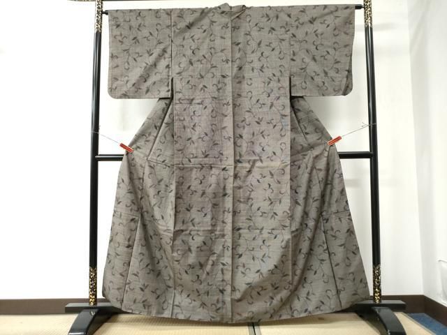 平和屋着物○本場大島紬 9マルキ 唐草文 正絹 逸品 CAAU3031yc - メルカリ 