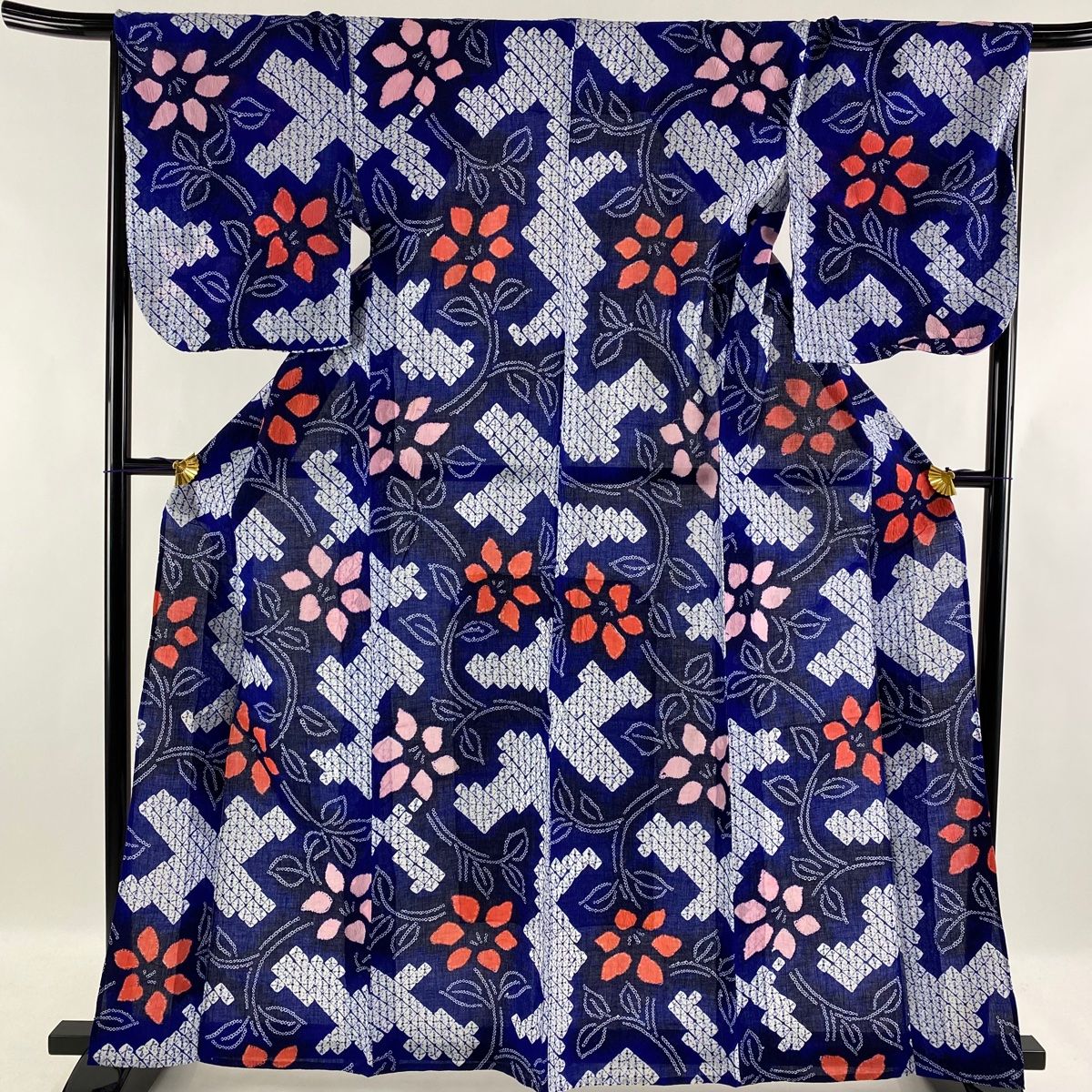 浴衣 名品 絞り浴衣 草花 紺色 身丈160cm 裄丈68.5cm L 綿 【中古